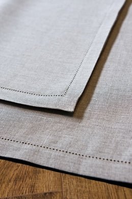 Classic Linen Tablecloths - Ferguson's Irish Linen