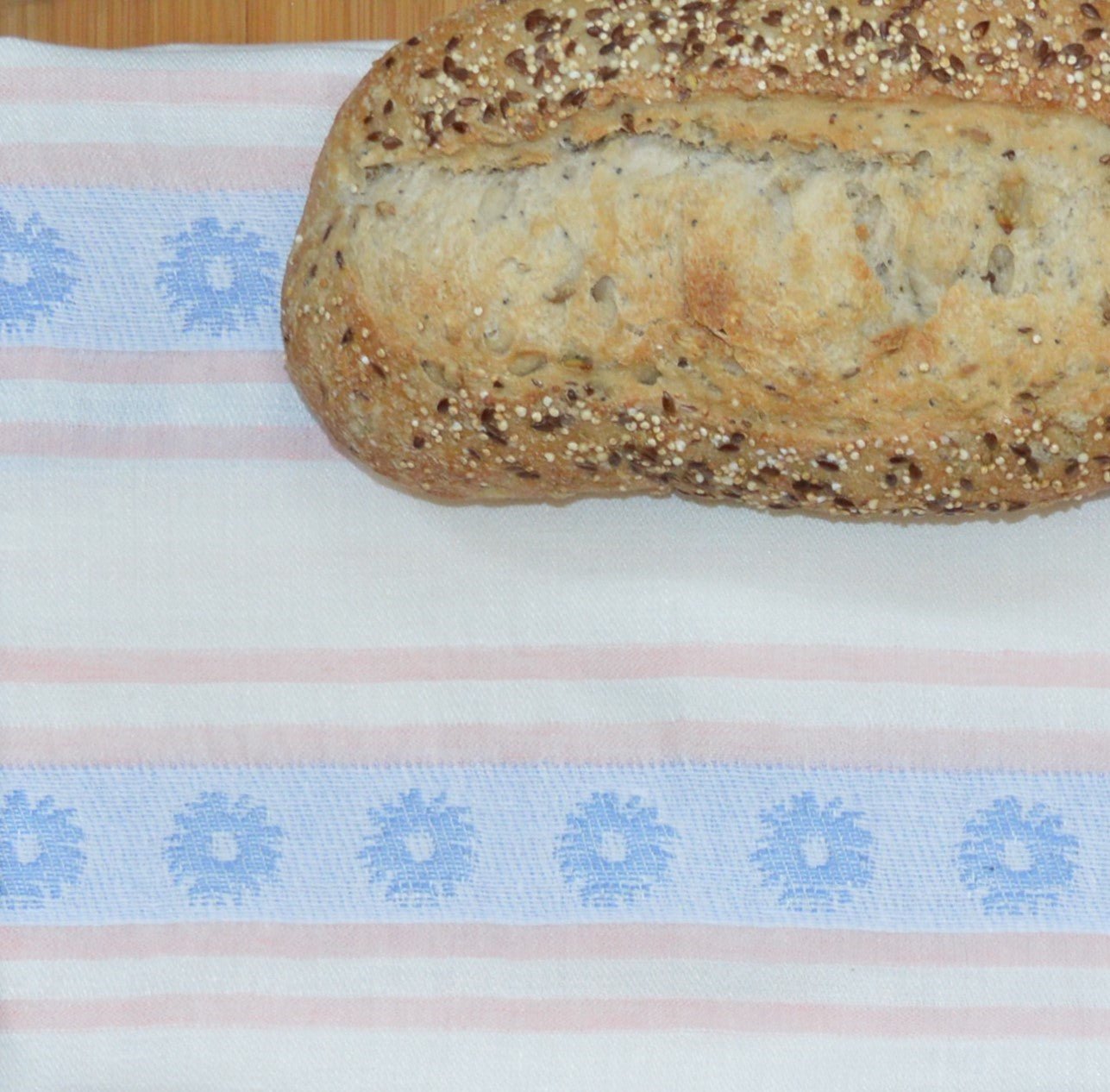 Daisy Tea Towel - Ferguson's Irish Linen