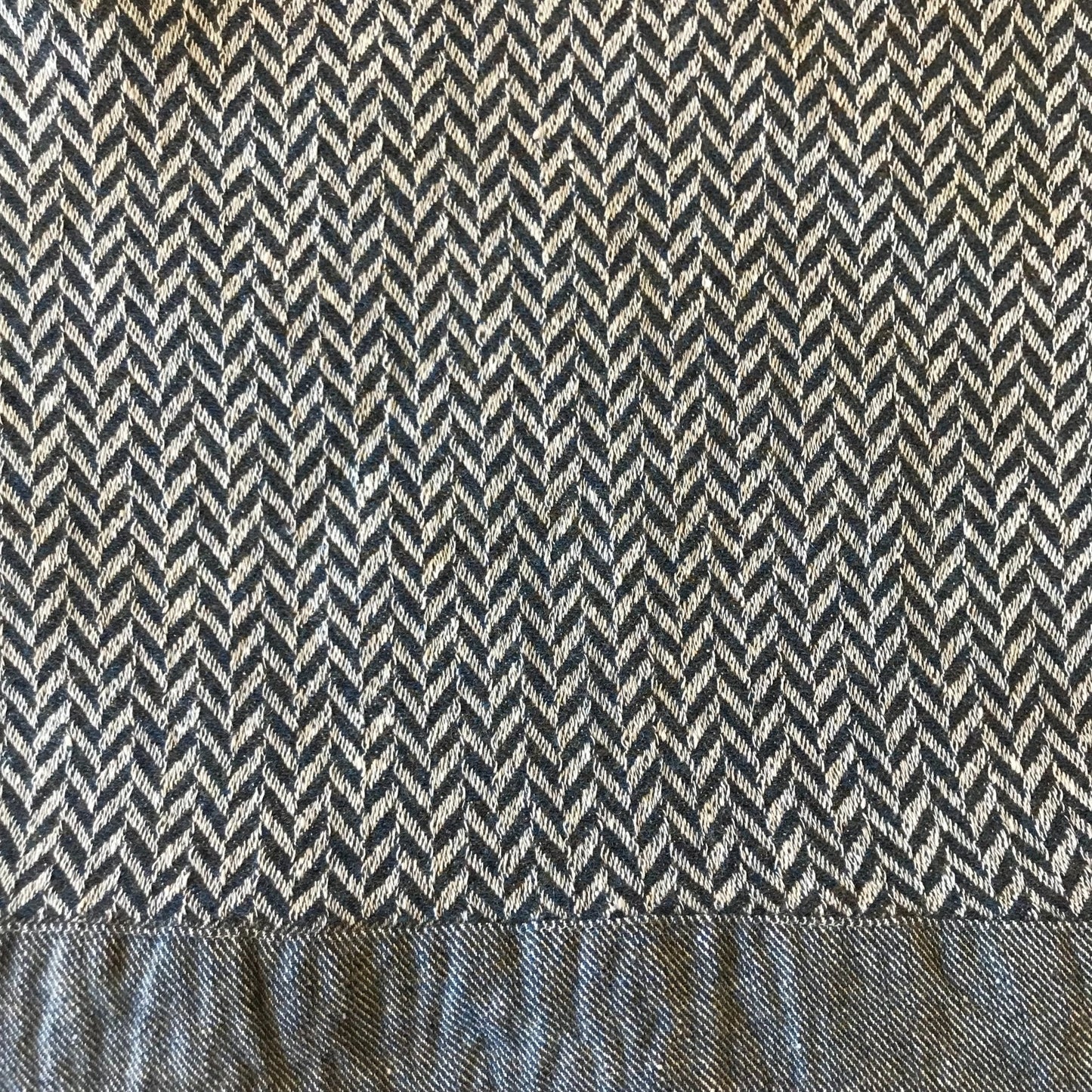 Tromso Herringbone Linen Wool Fusion Blanket - Ferguson's Irish Linen